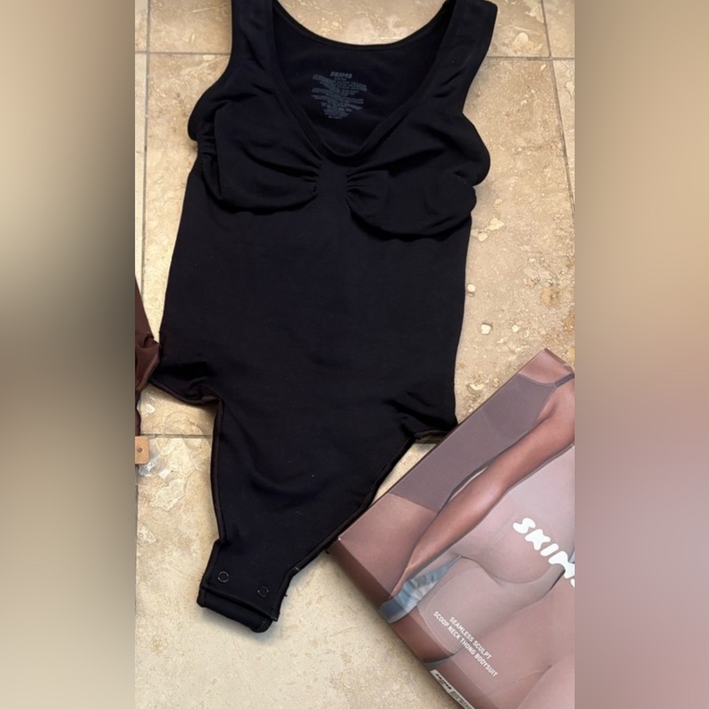 SKIMS Black Scoop Neck Bodysuit